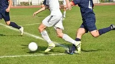 内马尔帽子戏法助巴西B组次轮4-0完胜秘鲁，理查利森贡献关键助攻